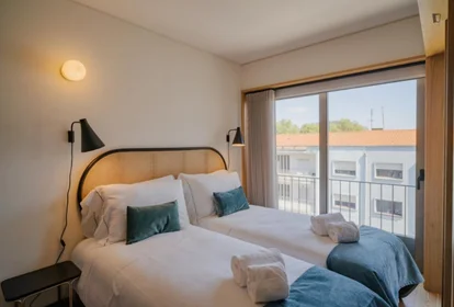 Apartamento inteiro em Rua Pinto Bessa, imagem 2 de 12