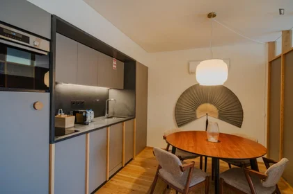 Apartamento inteiro em Rua Pinto Bessa, imagem 8 de 12