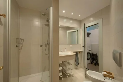 私人房间 在 C/ de Balmes, 08006 Barcelona, Spain, 19的图像13