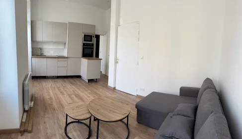Gesamte Unterkunft in der Rue de Saint- Genès, bild 3 von 8
