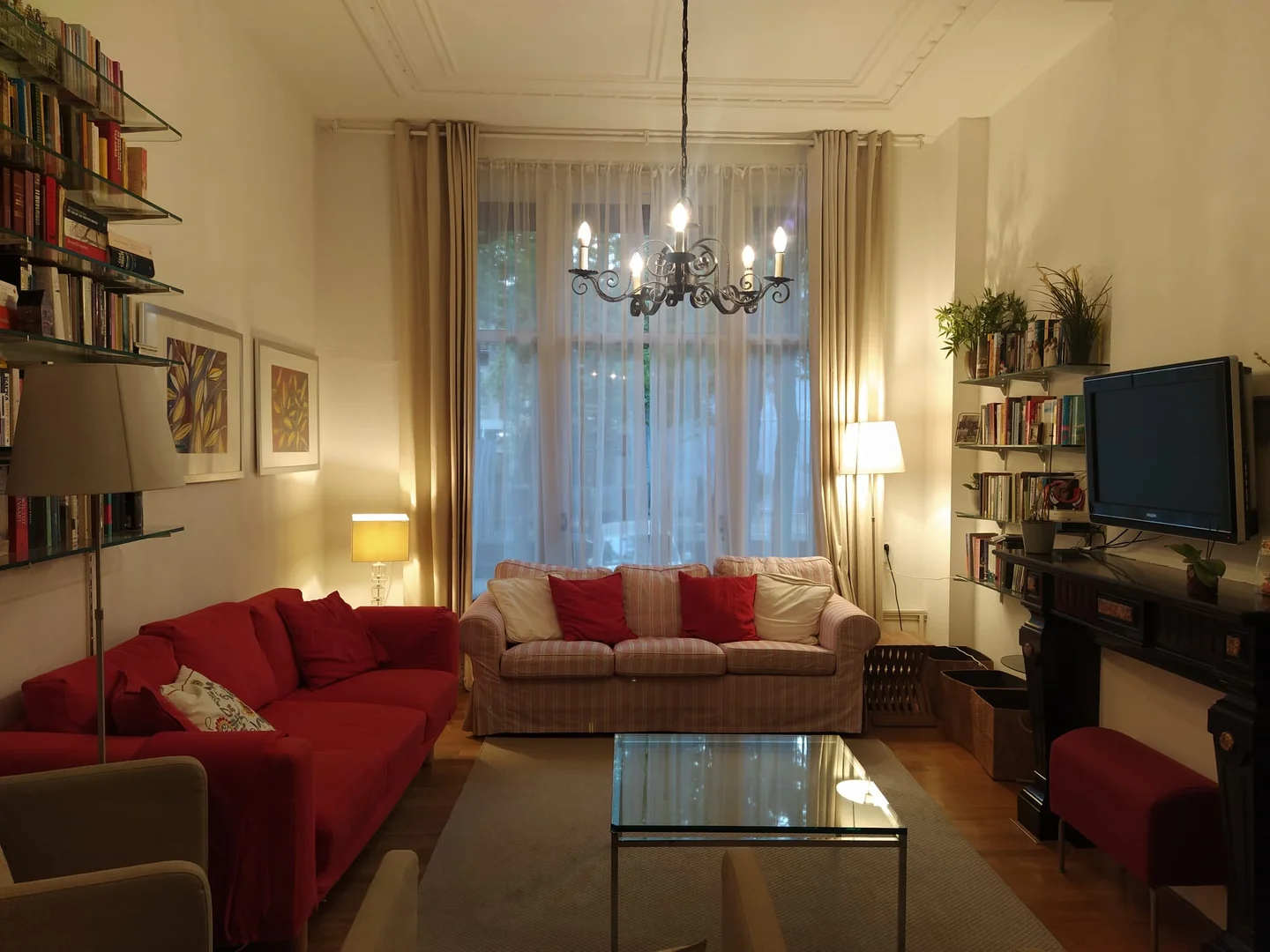 Habitación para estudiantes en  con área de estudio y facilidades compartidas