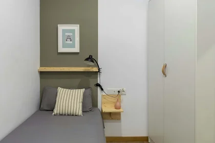 Habitación privada en C/ de Balmes, 08006 Barcelona, Spain, imagen 1 de 20