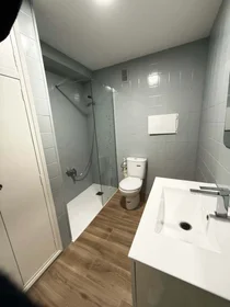 Özel oda konumu Carrer de Sant Vicent, 2, 12002 Castelló de la Plana, Castelló, España, 5 7 görüntüsü
