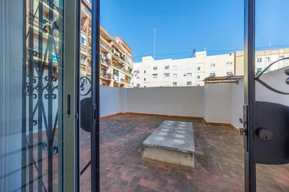 Privatzimmer in der Carrer del Duc de Mandas, Rascanya, 46019 València, Valencia, Spain, bild 18 von 18