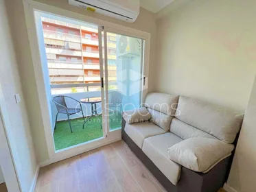 Chambre privée à Av. de Valladolid, 46020 València, Valencia, Spain, image 10 de 25