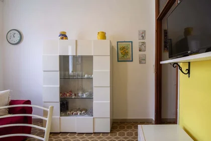 Özel oda konumu Via Francana, 30, 27100 Pavia PV, Italia, 22 32 görüntüsü