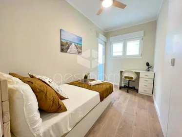 Chambre privée à Av. de Valladolid, 46020 València, Valencia, Spain, image 2 de 24