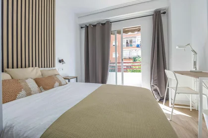 Privatzimmer in der Carrer del Duc de Mandas, Rascanya, 46019 València, Valencia, Spain, bild 2 von 20