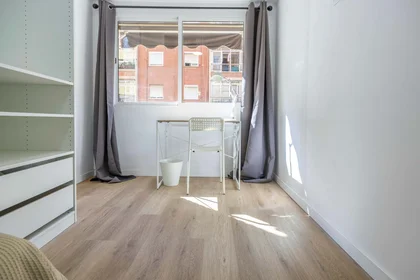 Privatzimmer in der Carrer del Duc de Mandas, Rascanya, 46019 València, Valencia, Spain, bild 14 von 18