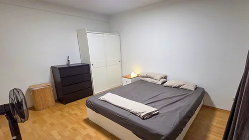 Gesamte Unterkunft in der Niddagaustraße, bild 7 von 14