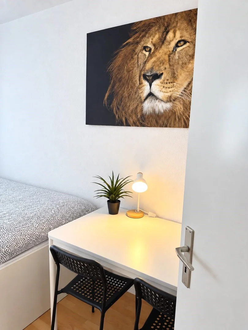 Habitación estudiantil económica cerca del campus en 