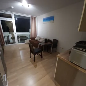 Całe miejsce Kreuzhofstraße, obraz 1 7