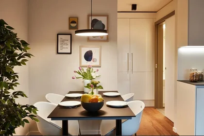 Entire apartment at Oeverseestraße, image 4 of 10