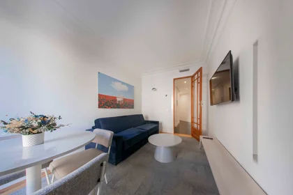 Apartamento inteiro em Plaza del Ángel, Centro, imagem 2 de 10