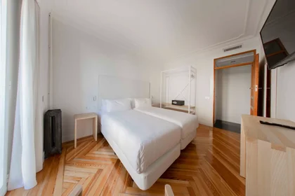 Apartamento inteiro em Plaza del Ángel, Centro, imagem 9 de 10