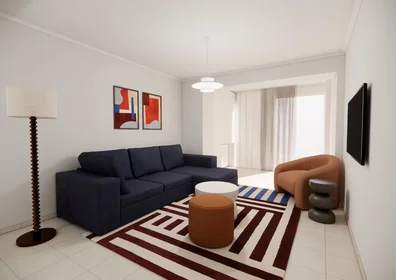Entire apartment at Tenedou, Athens, image 5 of 10