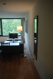 Gesamte Unterkunft in der Avenue Louise, Louise-Longue Haie, bild 5 von 10