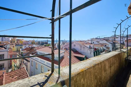 私人房间 在 Rua dos Poiais de São Bento, 33的图像13