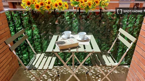 Entire apartment at Via Pescaglia, image 15 of 19