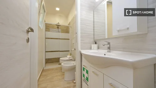 Entire apartment at Via Pescaglia, image 16 of 19