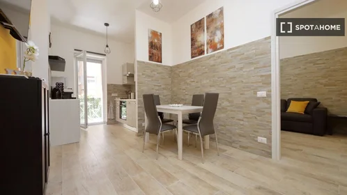 Entire apartment at Via Pescaglia, image 7 of 19