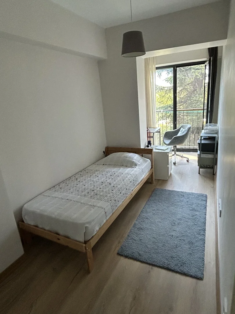 Quarto acolhedor para estudantes disponível em 