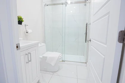 Apartamento inteiro em Boulevard Décarie 4586, imagem 10 de 13