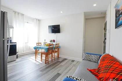 Apartamento inteiro em Boulevard Décarie 4586, imagem 13 de 15