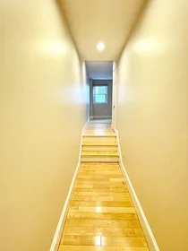 Appartamento intero in residence in 182, Cottage St., Unit 101, East Boston, Boston, MA, 02128, immagine 2 di 21