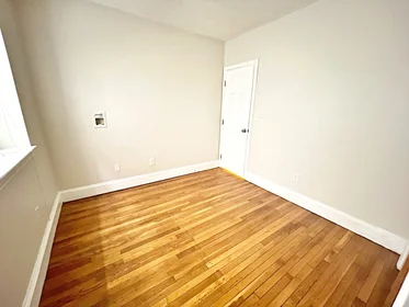 Appartamento intero in residence in 182, Cottage St., Unit 101, East Boston, Boston, MA, 02128, immagine 16 di 21