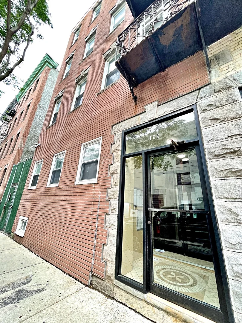 182, Cottage St., Unit 101, East Boston, Boston, MA, 02128