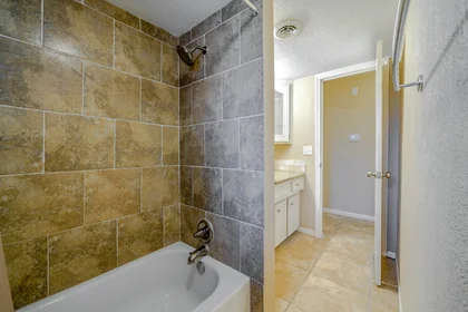 Logement entier en résidence à Street, TX, Houston, United States, 77088, image 19 de 26