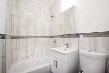 Logement entier en résidence à 56-54 myrtle Avenue, 1, Bushwick, New York, NY, 11385, image 9 de 9