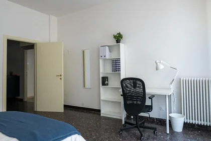 Özel oda konumu Via Bruni 12, 4 14 görüntüsü