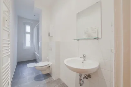 Prywatny pokój Kottbusser Damm, Kreuzberg, obraz 10 10