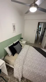 Stanza privata in Calle Poeta Blas de Loma, San Blas-Santo Domingo, immagine 3 di 10