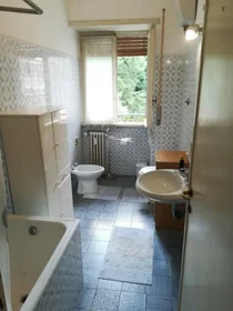 Chambre privée à Via Sant'Agatone Papa, image 16 de 16