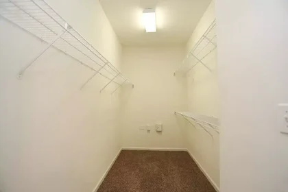 Stanza privata in Huebner Road, immagine 20 di 31