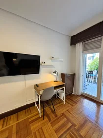Mehrbettzimmer in der Diego Lopez Haroko Kale Nagusia, Abando, bild 2 von 10