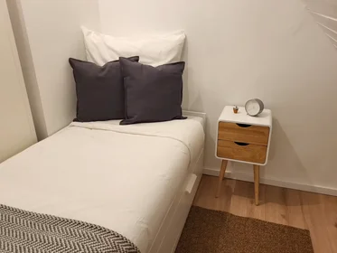 Appartamento intero in Esserstraße, Köln-Kalk, immagine 2 di 10