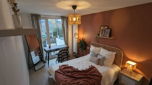 Quarto privado em 54 Avenue de la Croix Blanche, imagem 1 de 10