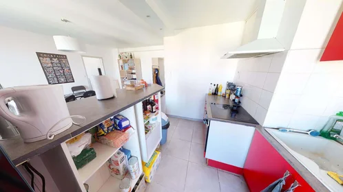 Habitación privada en 5 Bd de Larramet, 31300 Toulouse, France, imagen 7 de 15