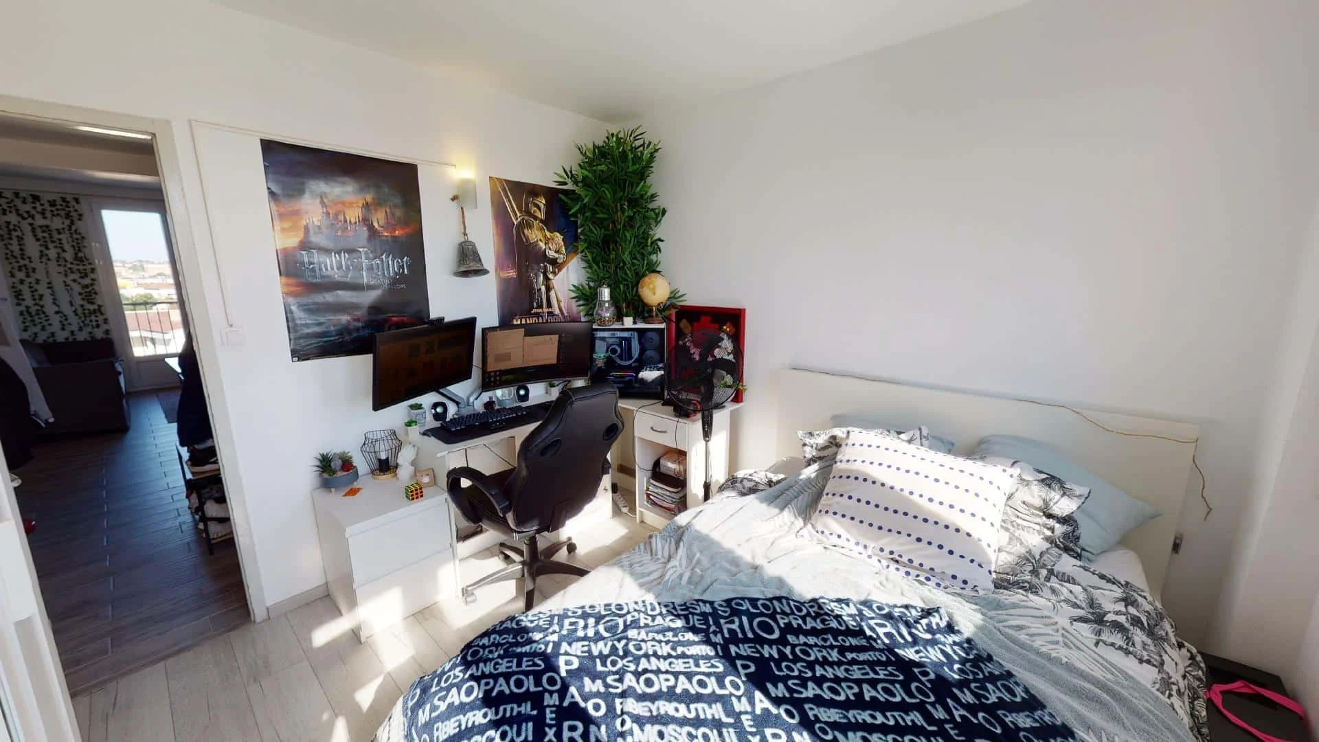 Habitación estudiantil económica cerca del campus en 