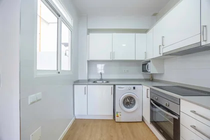 Stanza privata in Carrer de Motilla del Palancar, Rascanya, 46019 València, Valencia, Spain, immagine 8 di 15
