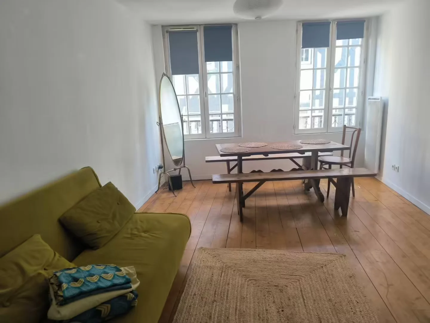 Habitación estudiantil económica cerca del campus en 