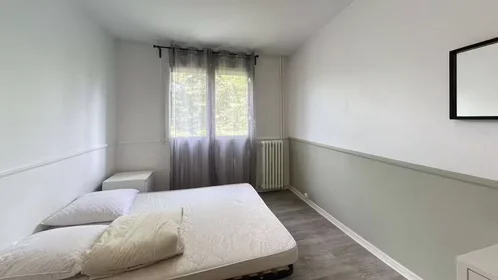 Quarto privado em Rouen, 76100, imagem 1 de 10