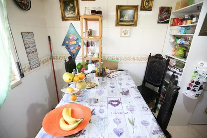 Stanza privata in Praceta João XXI, immagine 13 di 21