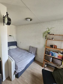 Privatzimmer in der Mina Krusemanstraat, bild 1 von 9