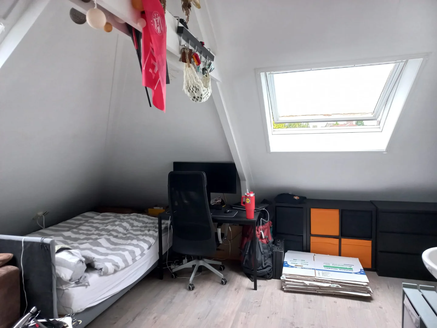 Chambre d'étudiant économique avec emplacement pratique dans 