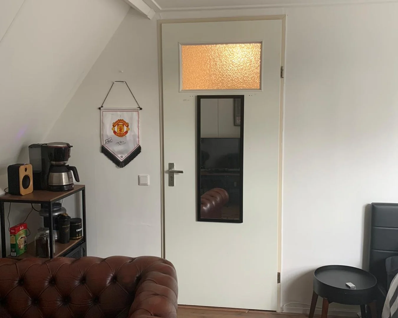 Chambre d'étudiant fonctionnelle parfaite pour étudier dans 